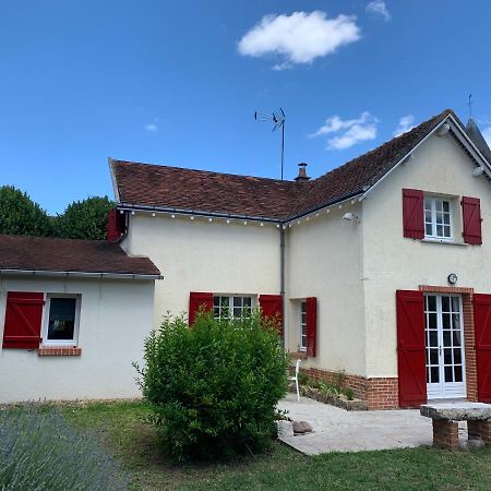 Le Gite Du Canal Noyers-sur-Cher Exteriör bild