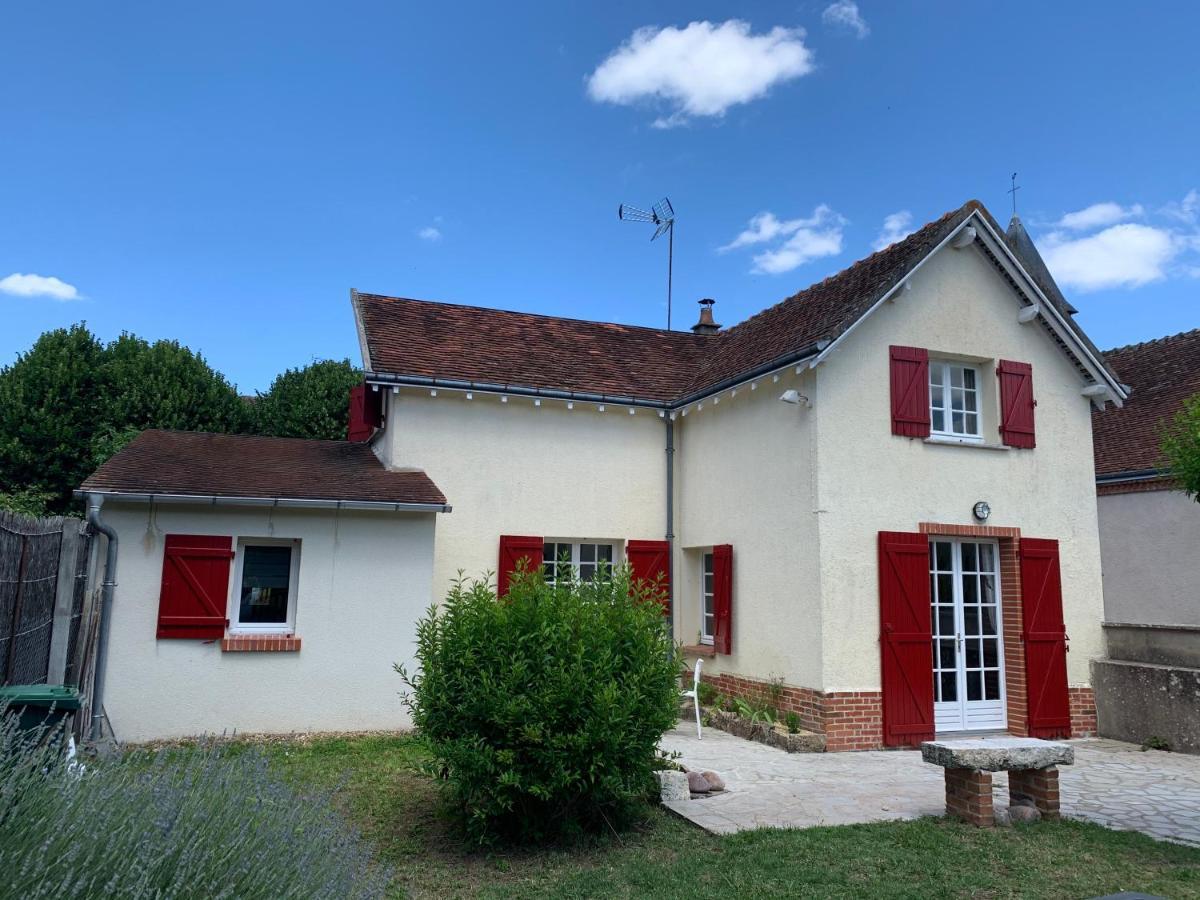 Le Gite Du Canal Noyers-sur-Cher Exteriör bild